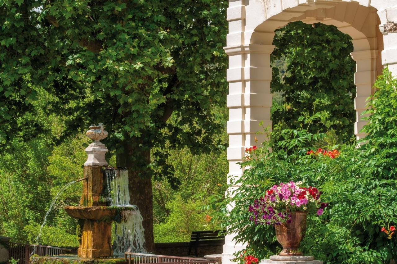 Club Vacances Bleues Domaine De Chateau Laval Греу-ле-Бен Екстер'єр фото