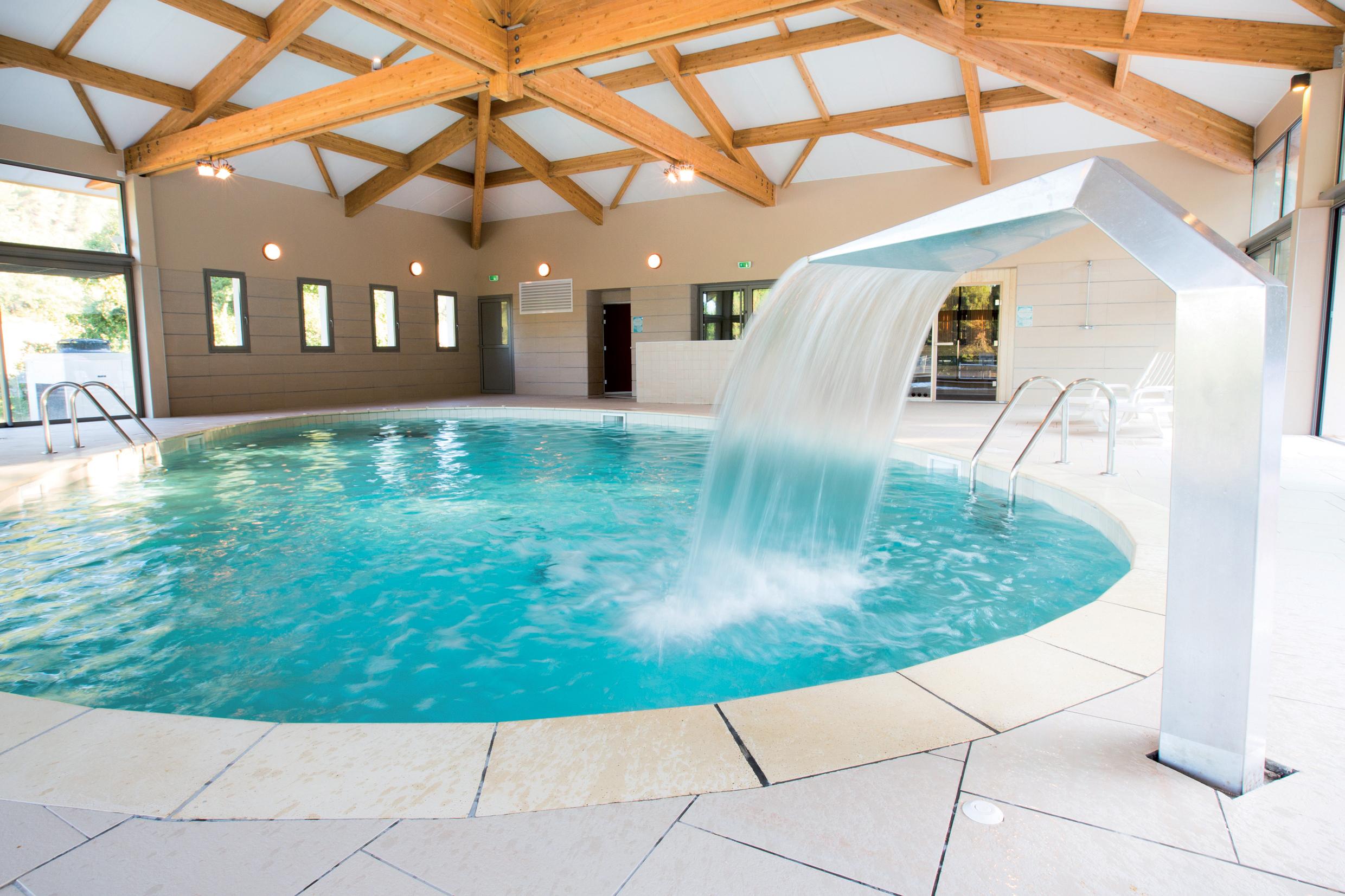Club Vacances Bleues Domaine De Chateau Laval Греу-ле-Бен Екстер'єр фото